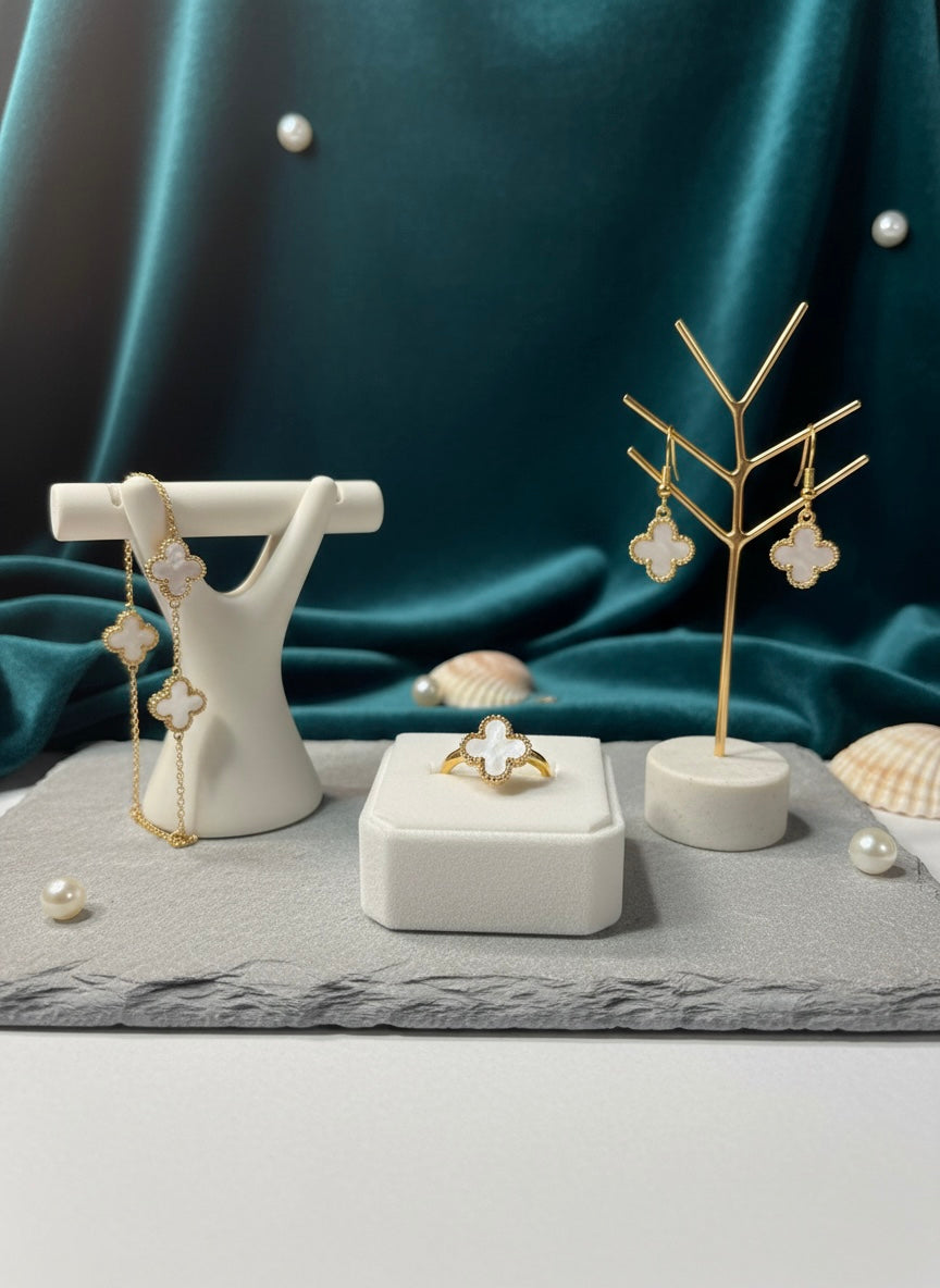 Four-Leaf Clover Ring